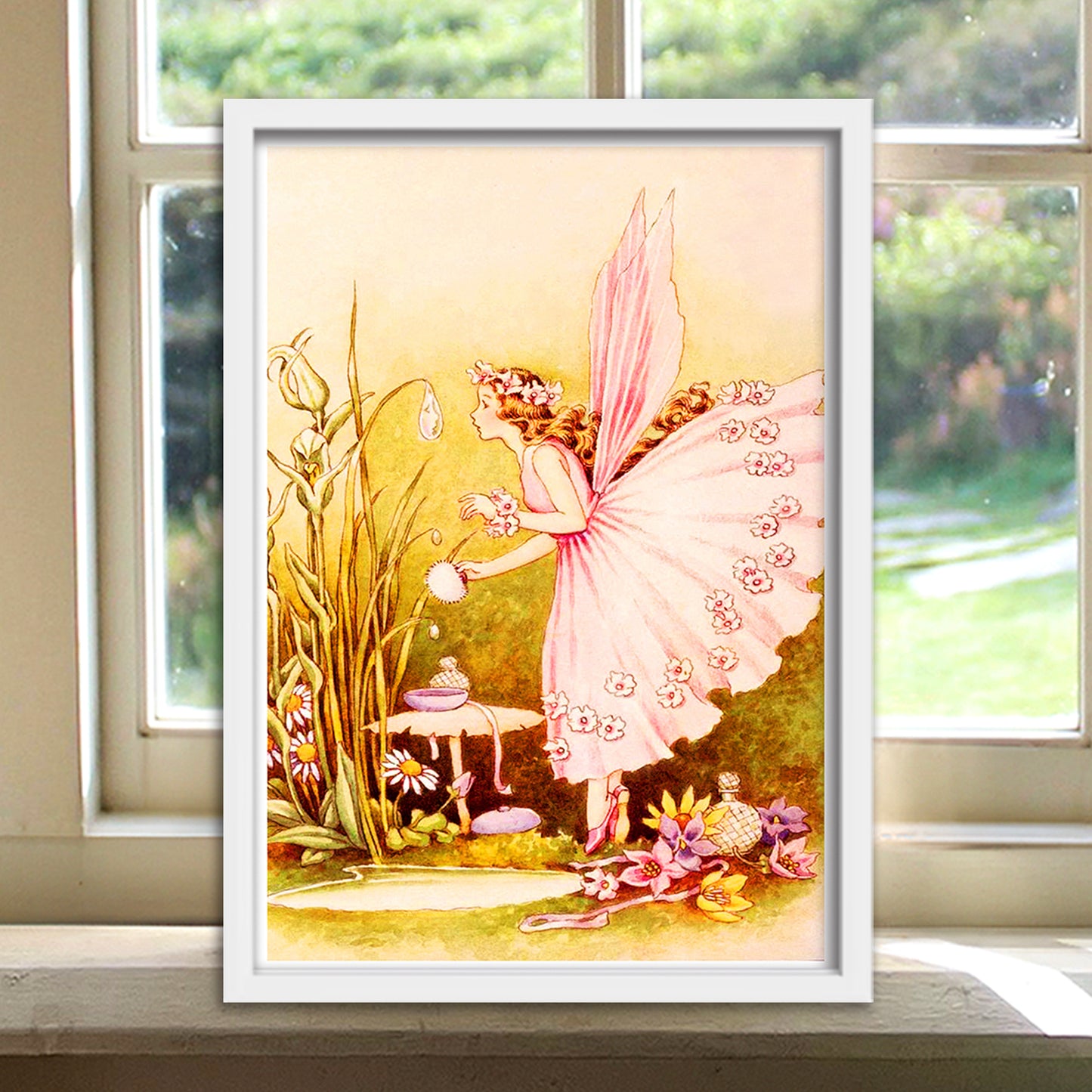 物語の妖精 ピンク/ 高品質紙　アンティーク・ヴィンテージ　マット紙  A4   IKEAフレーム入り