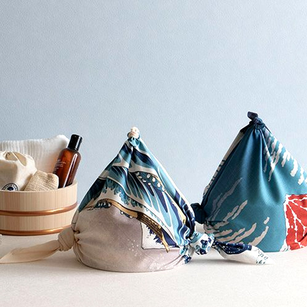 The Great wave Furoshiki  70x 70 cm (27″ x 27″) 100%organic cotton - Hokusai Ukiyoe, Made in Japan